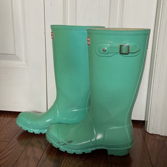 Cute Mint Hunter Boots Gloss - Picture 5 of 6